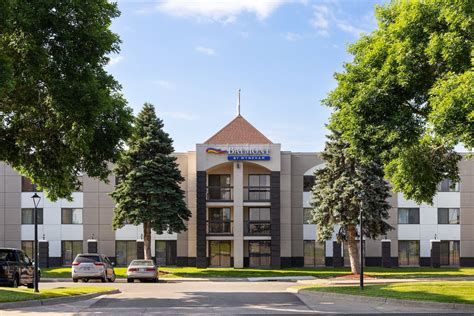 hotels in shakopee|𝗧𝗛𝗘 𝟭𝟬 𝗕𝗘𝗦𝗧 Hotels in Shakopee of 2024 (from RM 234).
